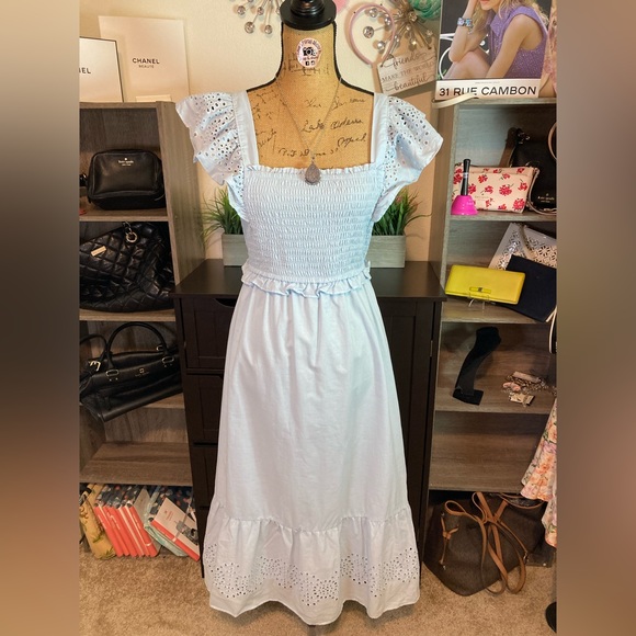 Lauren conrad NWOT baby blue lace dress size medium - Picture 2 of 16